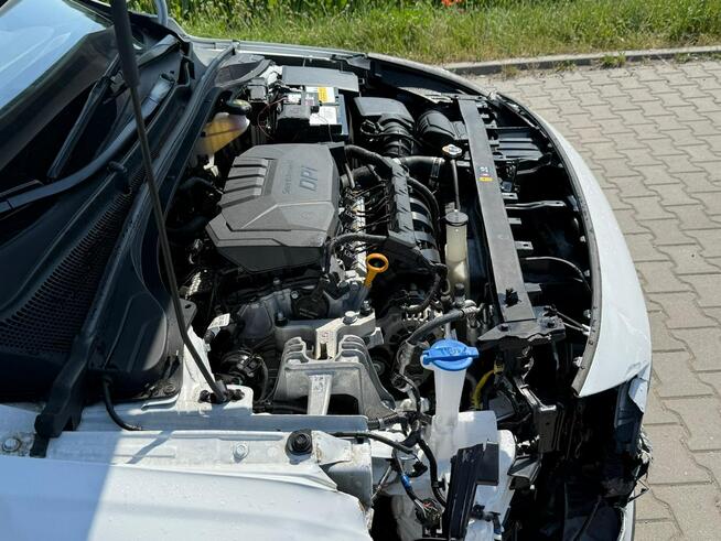 Hyundai i30 Smart+*KameraCofania*Lift*NiskiPrzebieg*Zadbany*Serwisowany*Led*Navi