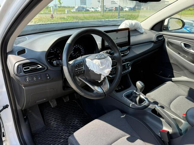 Hyundai i30 Smart+*KameraCofania*Lift*NiskiPrzebieg*Zadbany*Serwisowany*Led*Navi