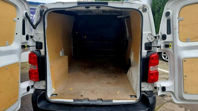 Opel Vivaro Pisemna Gwarancja 12 miesięcy - niski przebieg