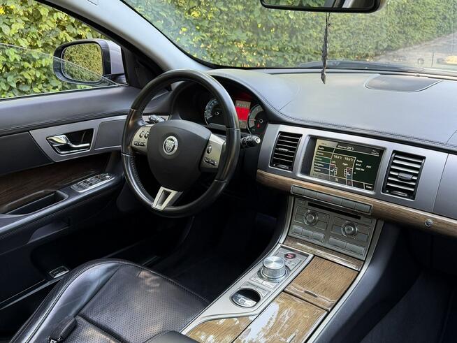 Jaguar XF Zarejestrowany Automat 3.0 Diesel 241 KM