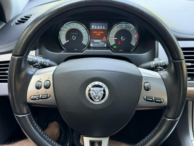 Jaguar XF Zarejestrowany Automat 3.0 Diesel 241 KM