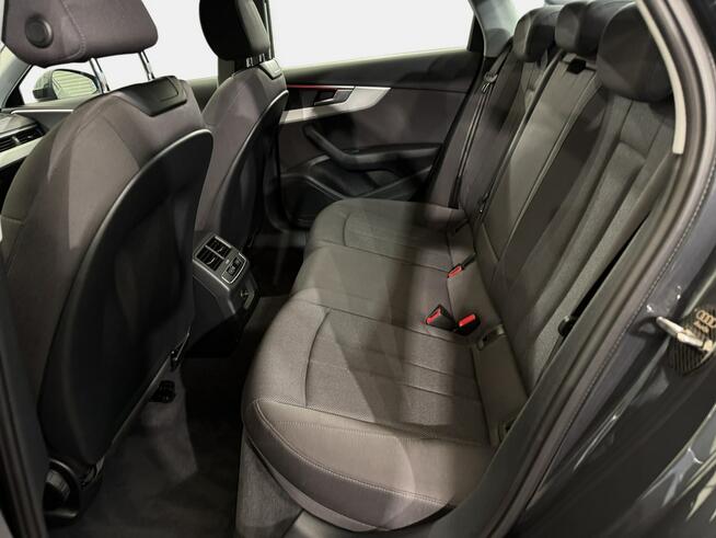 Audi A4 VAT 23% Advanced 2.0TFSI mHEV 150KM S-tronic 2022 r. salon PL