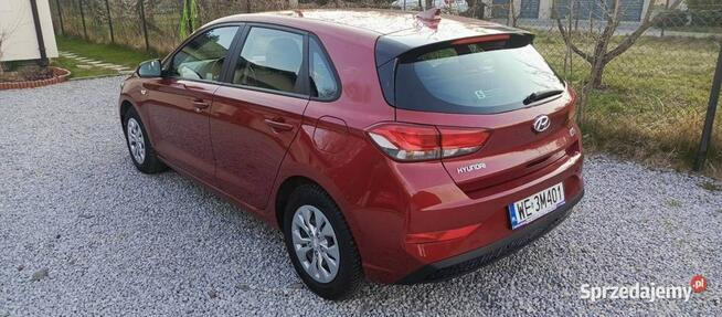 Hyundai i30 1.5 DPI Classic +