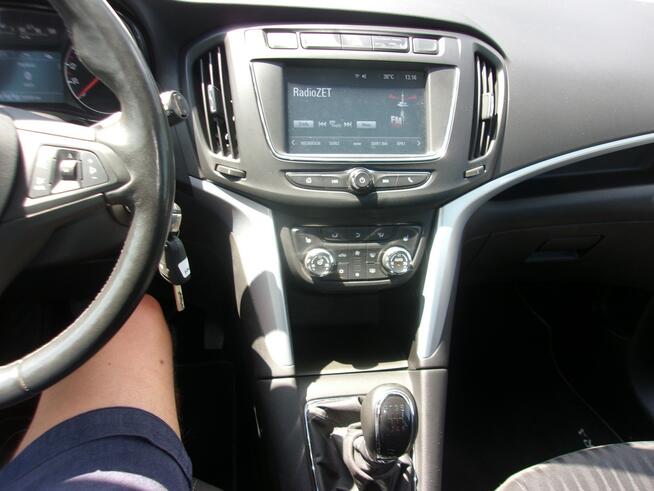 Opel Zafira Klimatronic 2-stref, Podgrz. fotele + kierownica, 2 kpl. kół, Navi
