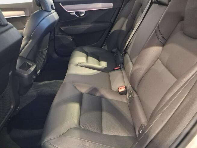 Volvo S90 VAT 23% Momentum Pro 2.0 B4 197KM automat 2022 r., salon PL, I wł.