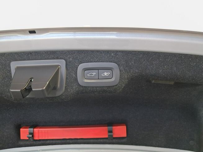 Volvo S90 VAT 23% Momentum Pro 2.0 B4 197KM automat 2022 r., salon PL, I wł.
