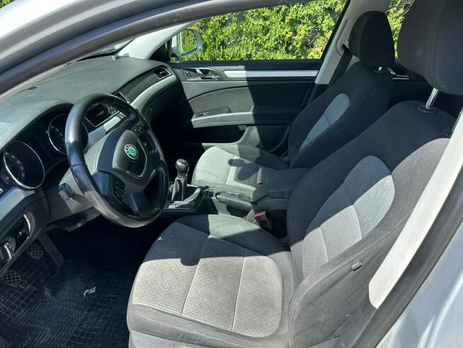 Škoda Superb Polski salon/Klimatronik/Bi-Xenony/Mocny silnik 170KM/Podg. fotele