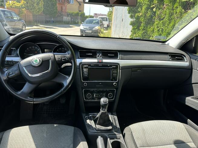 Škoda Superb Polski salon/Klimatronik/Bi-Xenony/Mocny silnik 170KM/Podg. fotele