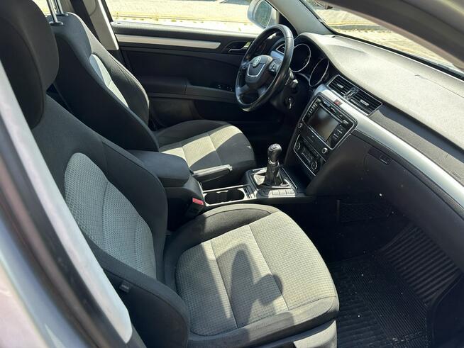 Škoda Superb Polski salon/Klimatronik/Bi-Xenony/Mocny silnik 170KM/Podg. fotele