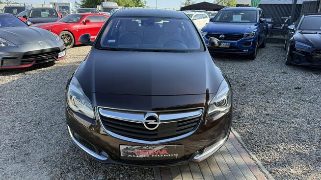 Opel Insignia 2.0cdti140KM ledy bi xenon navi skóry asystenci piękna 1.r.gwarancji