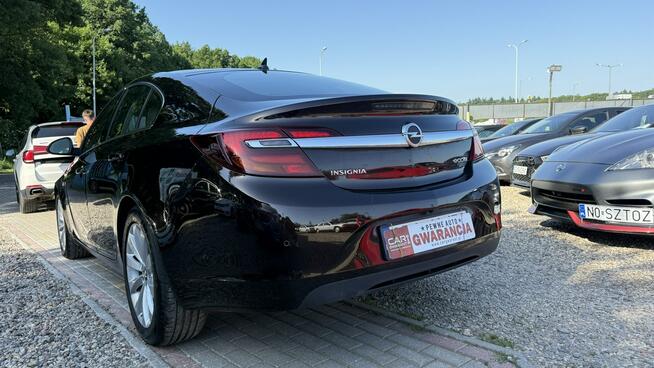 Opel Insignia 2.0cdti140KM ledy bi xenon navi skóry asystenci piękna 1.r.gwarancji