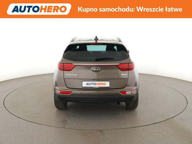 Kia Sportage kamera, navi, klimatyzacja, niski przebieg, tryby jazdy
