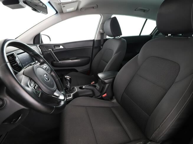 Kia Sportage kamera, navi, klimatyzacja, niski przebieg, tryby jazdy