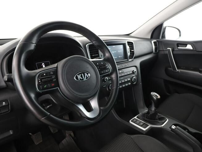 Kia Sportage kamera, navi, klimatyzacja, niski przebieg, tryby jazdy