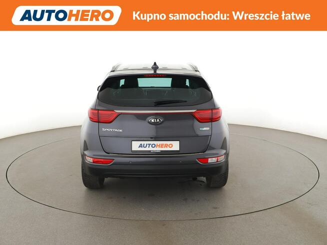 Kia Sportage 1.6GDI Spirit Navi Tempomat Grzana Kierownica Fotele Kanapa Kamera LED
