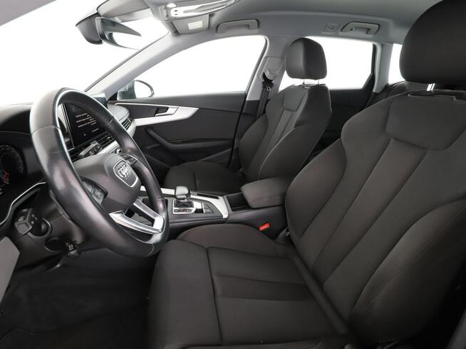 Audi A4 Mhev, Automat, Virtual cockpit, Podg.fotele, Tempomat