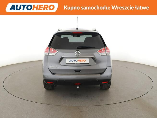Nissan X-Trail panorama, navi, kamera, hak, klimatronik