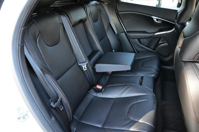 Volvo V40 Cross Country T2 152KM Full LED! Skóra! Kamera! Ideał! Zobacz!!!