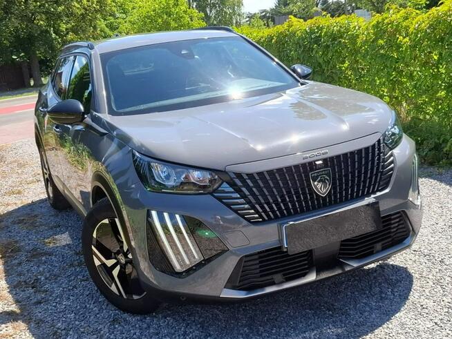 Elegancki Peugeot 2008 Benzyna-Manual