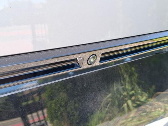 Elegancki Peugeot 2008 Benzyna-Manual