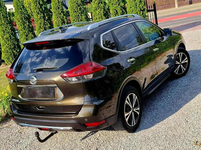 Nissana X-Trail