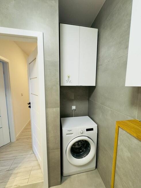 3 pokoje/BEZPOŚREDNIO/garaż/2 balkony