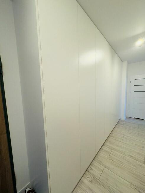 3 pokoje/BEZPOŚREDNIO/garaż/2 balkony