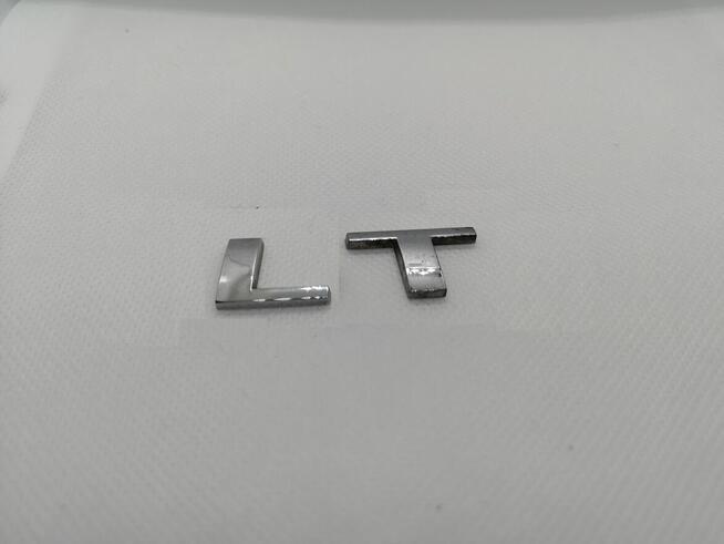 Emblemat znaczek napis literki L T Ford Mondeo Mk3 Mk4