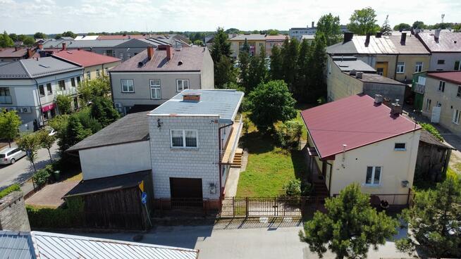 Dwa domy (165 m2) na działce w centrum Zwolenia.