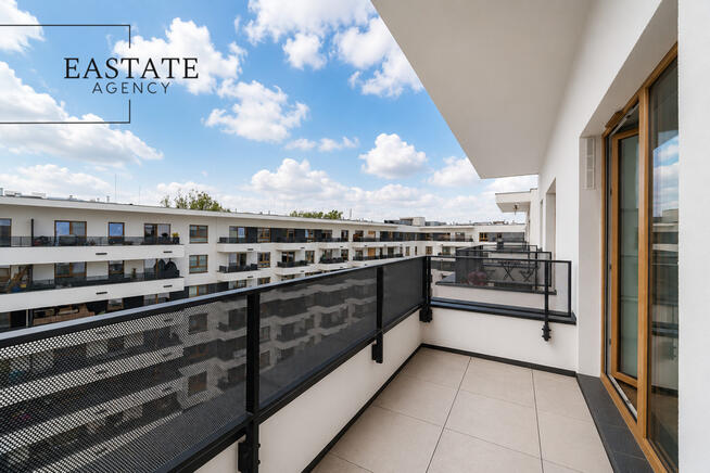Ostatnie piętro/Balkon/Garaż/Dom Development/2 Pok