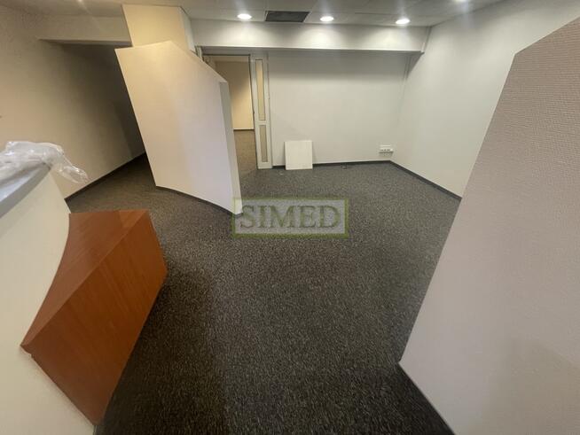 Dostep24h,rampa,parking,dojazd Tir,ochrona,parter