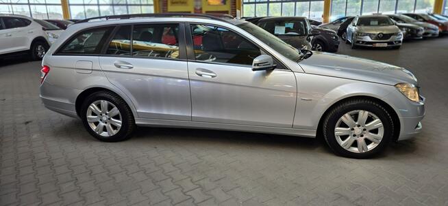 Mercedes C 180 ZOBACZ OPIS !! W podanej cenie roczna gwarancja