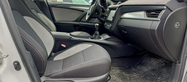 Toyota Avensis 2018, Krajowy