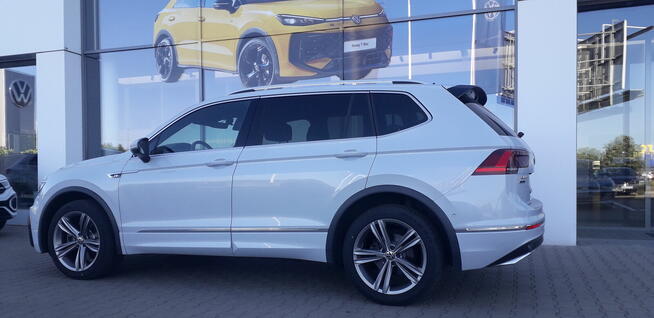 VOLKSWAGEN TIGUAN 2.0 TDI 4MOT HIGHLINE DSG 2019 ROK