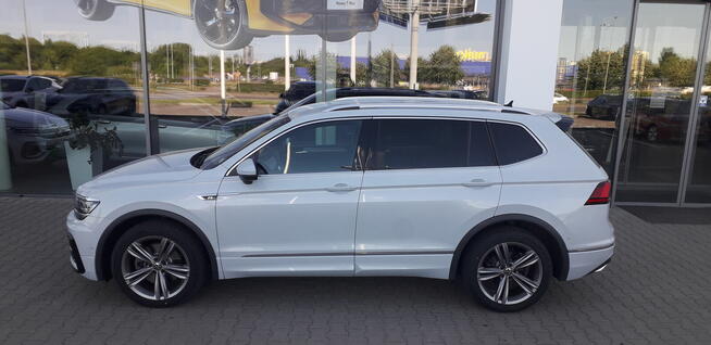 VOLKSWAGEN TIGUAN 2.0 TDI 4MOT HIGHLINE DSG 2019 ROK