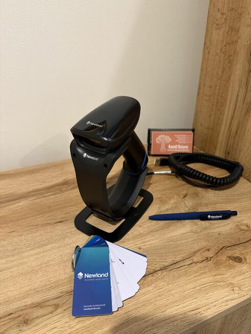 Skaner kodów Newland HR23 Dorada 2D USB + podstawka