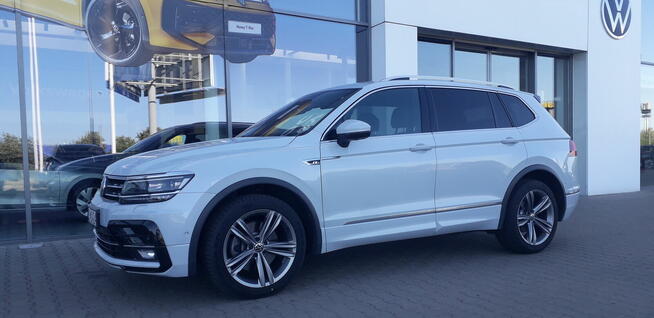 VOLKSWAGEN TIGUAN 2.0 TDI 4MOT HIGHLINE DSG 2019 ROK