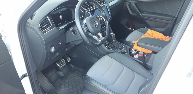 VOLKSWAGEN TIGUAN 2.0 TDI 4MOT HIGHLINE DSG 2019 ROK
