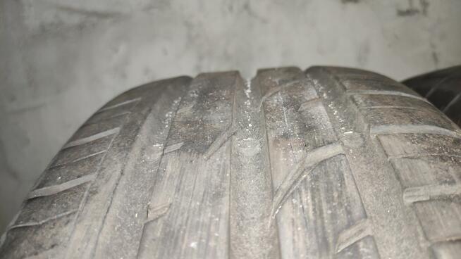 Opony 205/60R16 Continental Conti Premium Contact 2 96 H XL