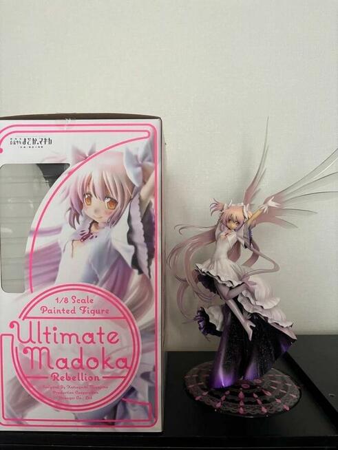 Aniplex Ultimate Madoka 1:8 Figur – Original aus Japan