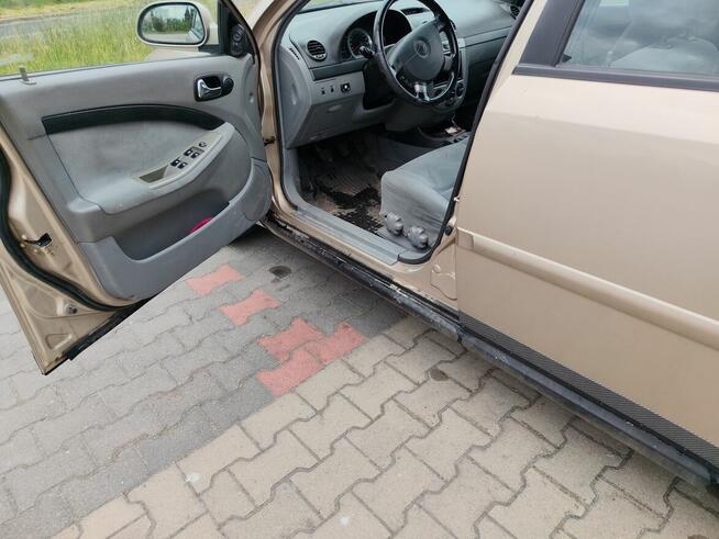 Sprzedam samochód osobowy