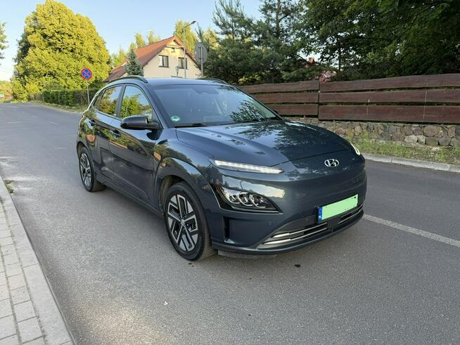 Kona elektry Executive Bogate wyposażenie zasieg do 435km Model 2022