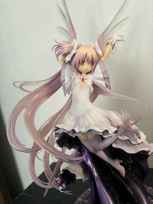 Aniplex Ultimate Madoka 1:8 Figur – Original aus Japan