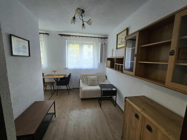 KAWALERKA DO WYNAJĘCIA – ŚRÓDMIEŚCIE