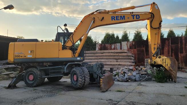 Koparka HYUNDAI R200W-7