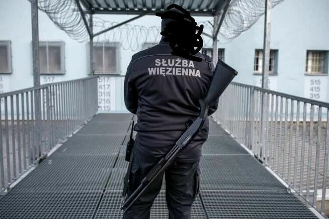 .Poznam Kobietę brunetke.