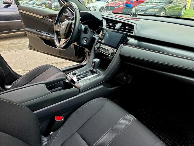Honda Civic 1.0 i-VTEC Turbo CVT Elegance