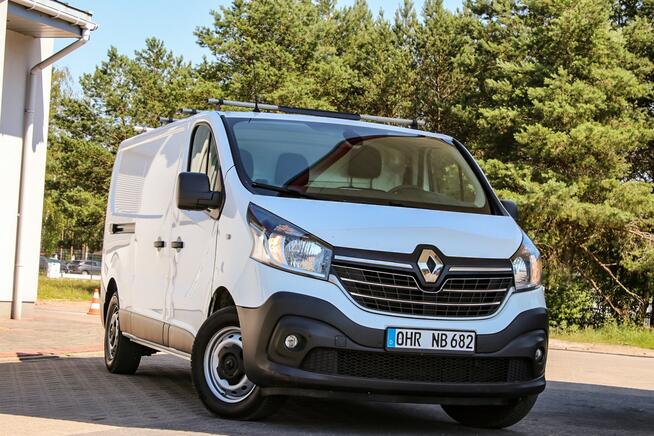 Renault Trafic 3 osobowy Kamera Nawigacja Klimatyzcja Tempomat Podgrzewany Fotel