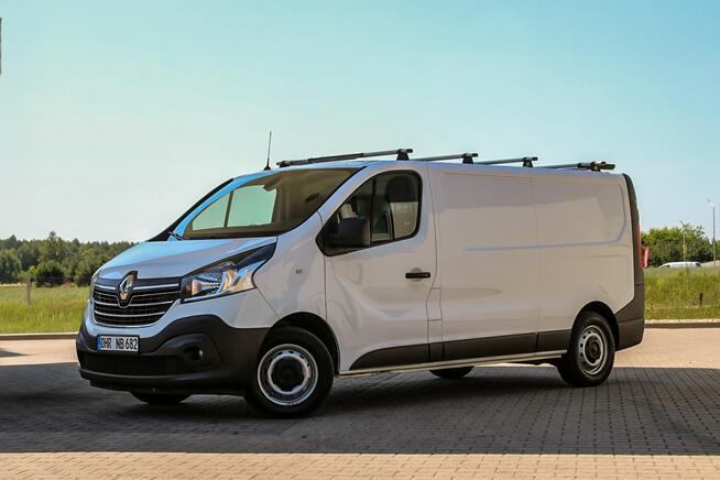 Renault Trafic 3 osobowy Kamera Nawigacja Klimatyzcja Tempomat Podgrzewany Fotel