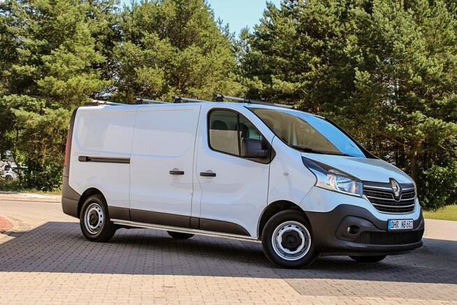 Renault Trafic 3 osobowy Kamera Nawigacja Klimatyzcja Tempomat Podgrzewany Fotel